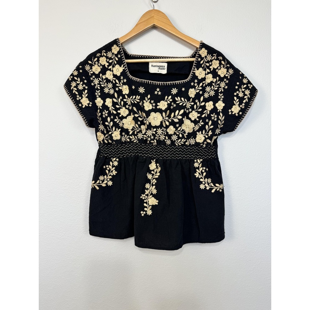 Savanna Jane Blouse Women's Medium Black Embroidered Floral Boho‎ Tunic Top